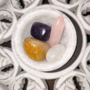 Kit Buena Vibra – Amatista, Cuarzo Rosa, Cuarzo Blanco y Citrino